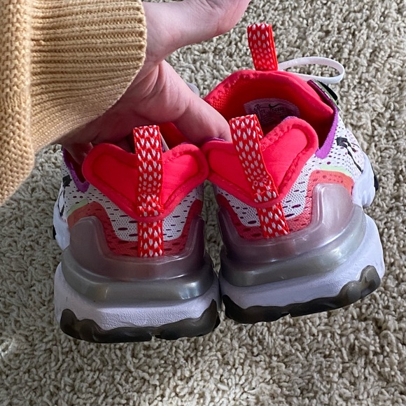 Nike React Vision Sneakers - Picture 3 of 5